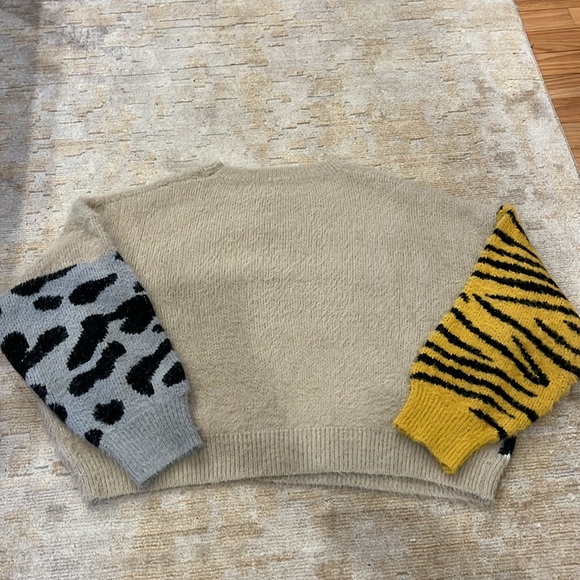 Elan International color block sweater- relaxed fit- Small - Picture 4 of 6